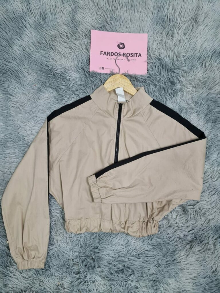 Chaqueta mujer primavera verano PRIMERA CALIDAD Kg Fardos